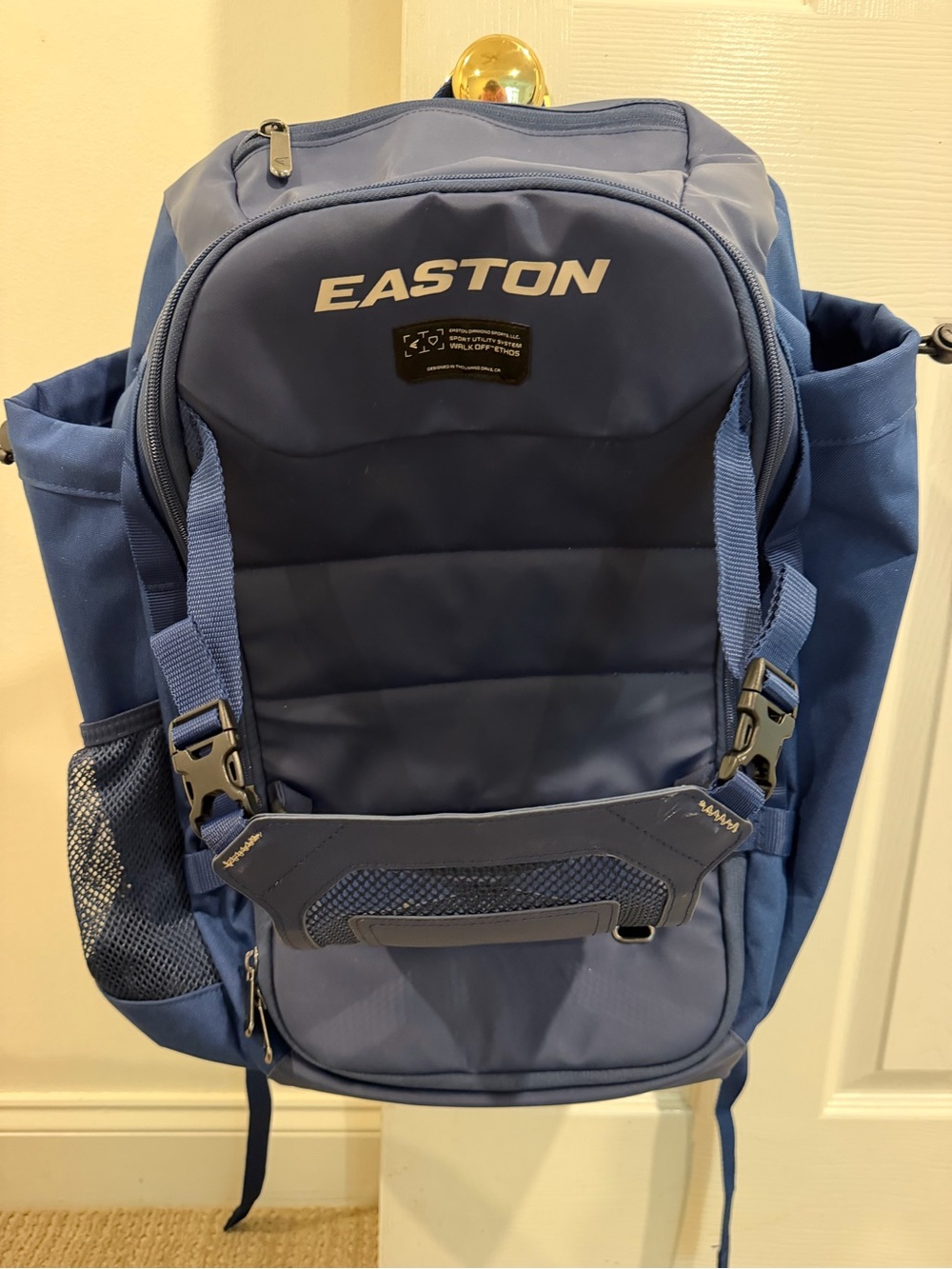 Easton Walk-off Baseball/Softball Backpack, perfect condition